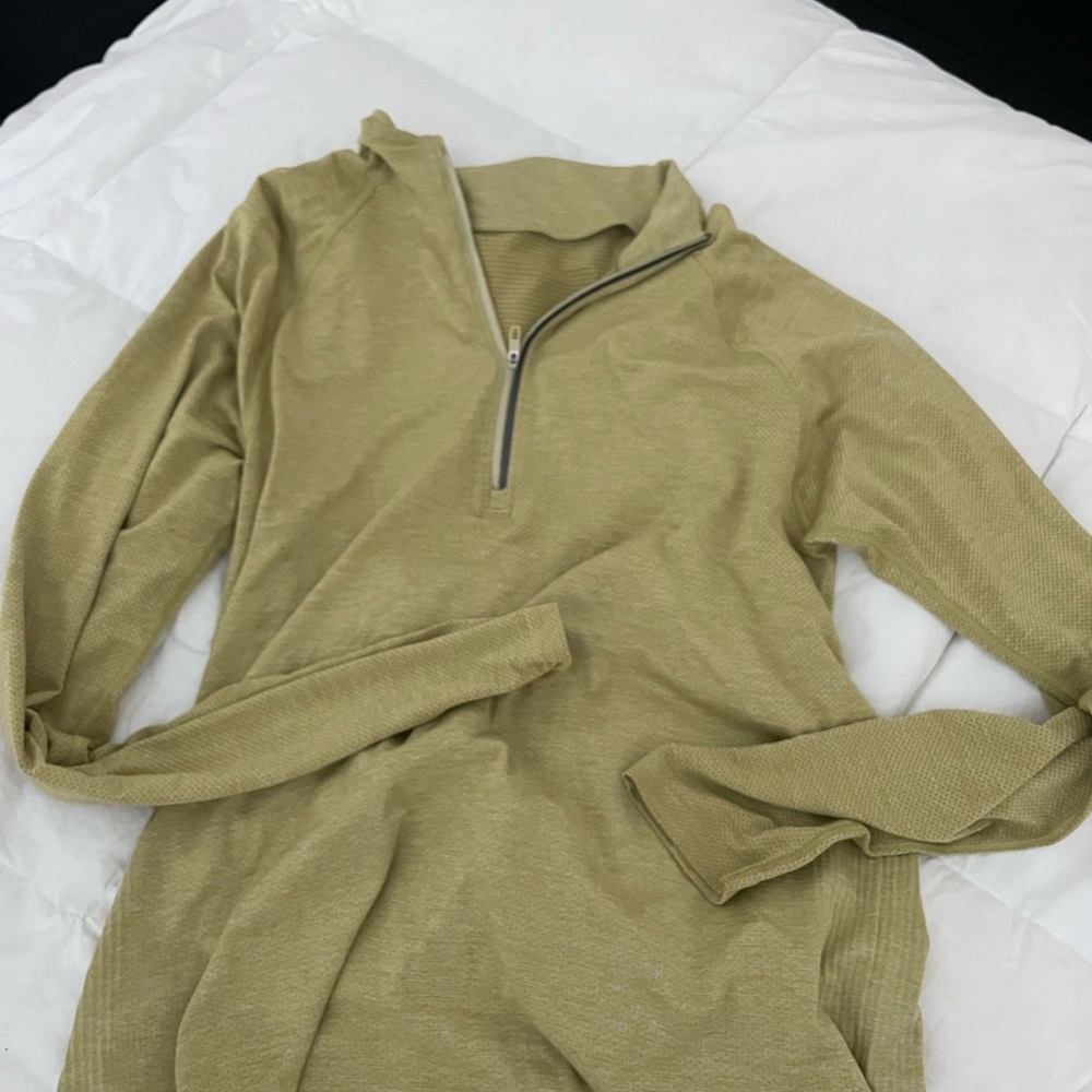LULULEMON Metal Vent Tech Half Zip 2.0